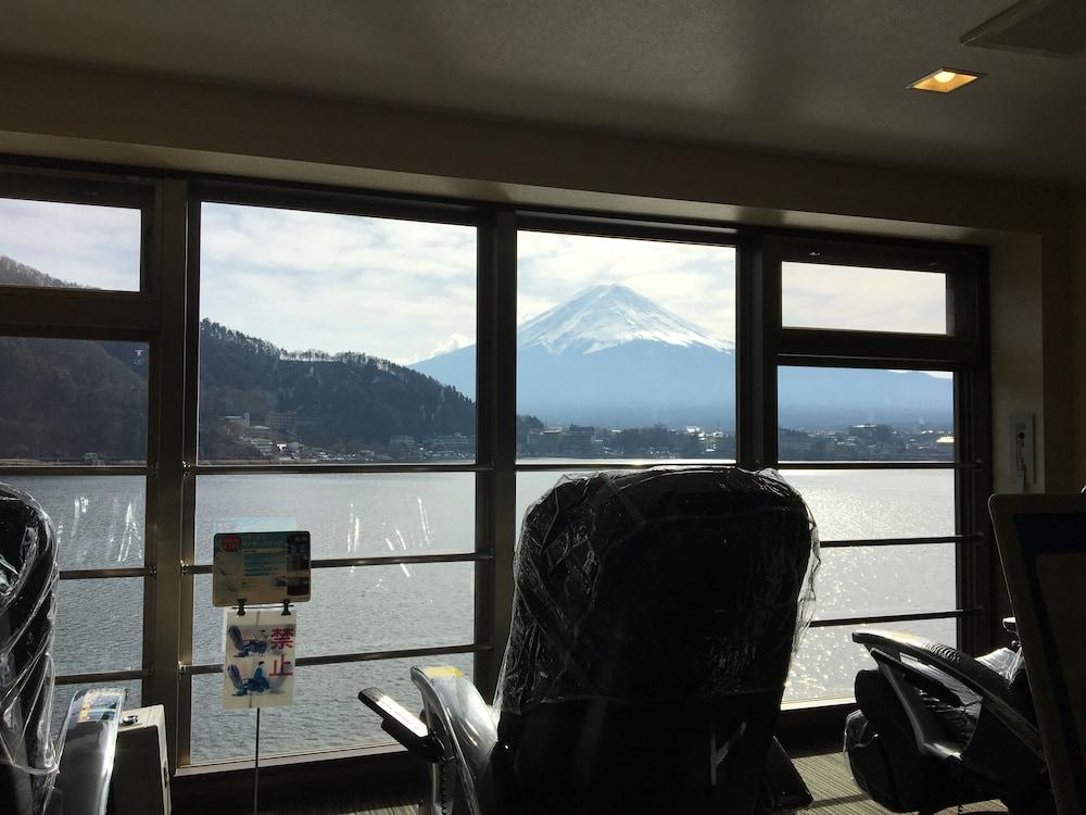 Tominoko Hotel Fujikawaguchiko Eksteriør bilde