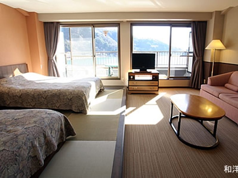 Tominoko Hotel Fujikawaguchiko Eksteriør bilde
